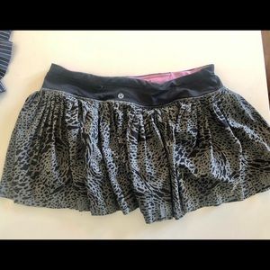 Lululemon tennis skirt/skort.